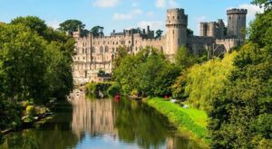 Visita el castillo de Warwick, uno de los castillos medievales mejor conservados del Reino Unido.
